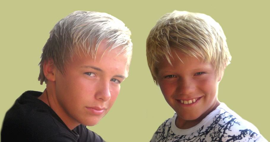 2boys1