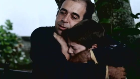 Felipe (Jose Afonso Pimentel) and his Father (Joao Lagarto) in Adeus, Pai (1996)