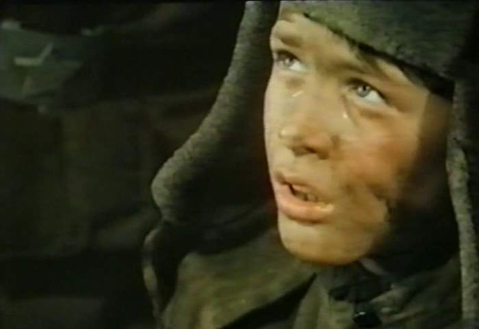 Oliver Ohrt as the young Klaus