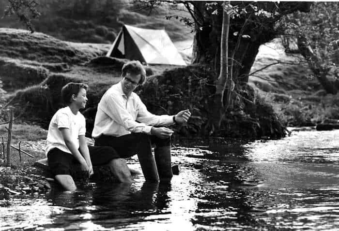 During an outing on the river , young James (Chris Cleary Miles) and his perspective adoptive father , Graham Holt (William Hurt) , become better acquainted in Warner Bros`s emotional drama, Second Best.